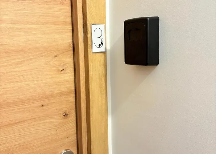 Pensión La Parcela 3*